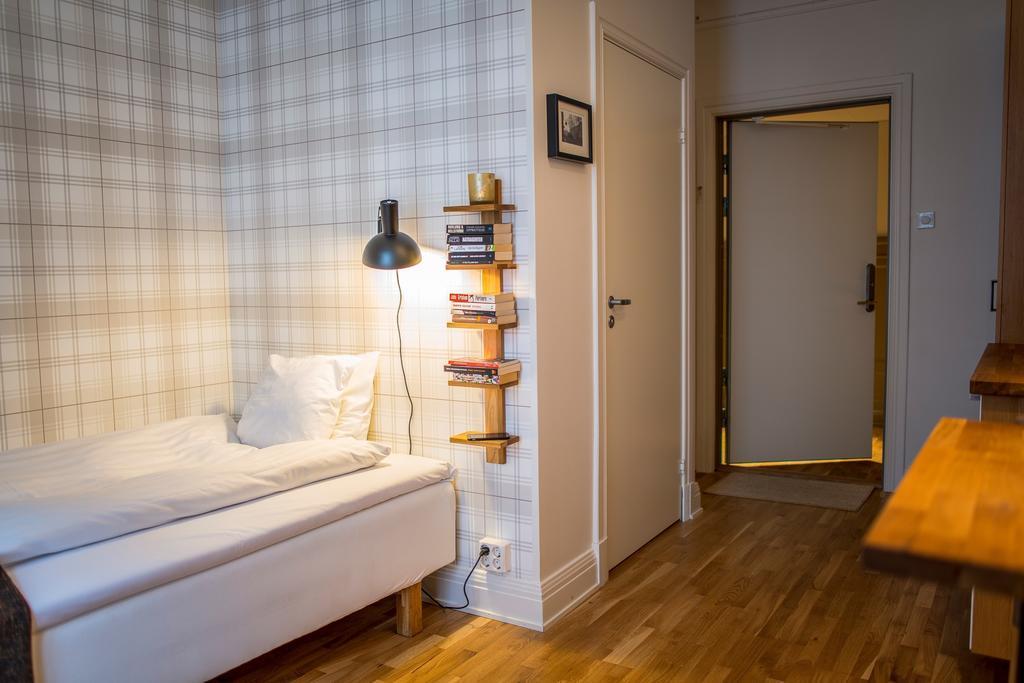 Continental Hotel 3*